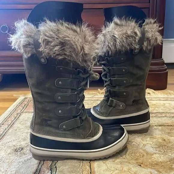 Sorel Joan of Arctic Warm Waterproof Green Suede Women’s Sz 6 Winter Snow Boots