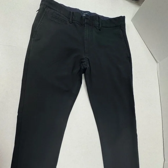 J CREW Black 484‎ Slim-fit tech pant for Men - Size 30 x 32.