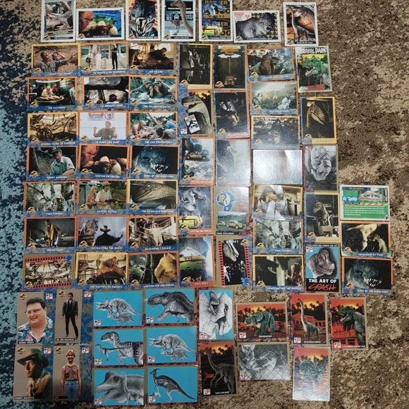 Jurassic Park Series 2  Base Card Set 68 Cards / 7 stickers Topps 1993 ZB1