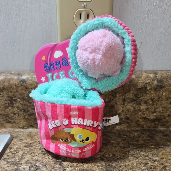 Bark Beg & Hairy's Pink and Teal Ice Cream Toy‎ NWT Size Small 0-20 Pounds