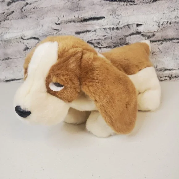 TY BEANIE BUDDY TRACKER BASSET HOUND DOG 12