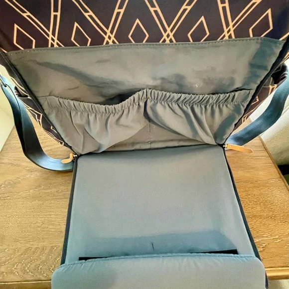 Petunia Pickle Bottom Navy and Cream Diamond Baby Bag