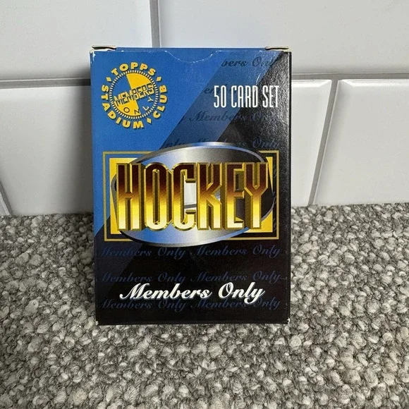 1995-96 Topps‎ Stadium Club Members Only Hockey 50 Card Set