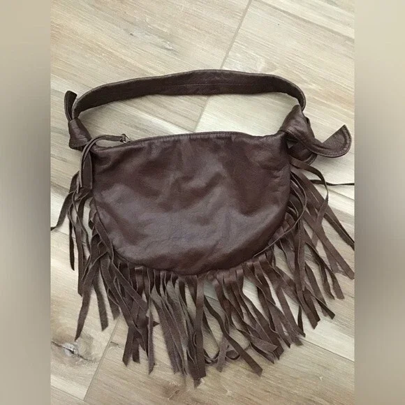 Handmade by Michelle Franz Waxed Leather Fringe Purse