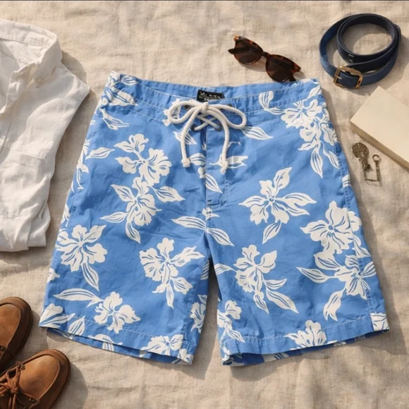 Vintage J.Crew Boardshorts Men’s 38 Blue White Floral Lace-Up Surf Swim Shorts