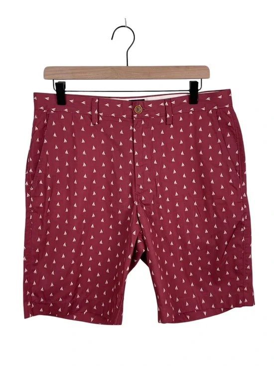 J. Crew Men's Gramercy 9 Inch Shorts Size 32W Red Sailboat Print Preppy Nautical