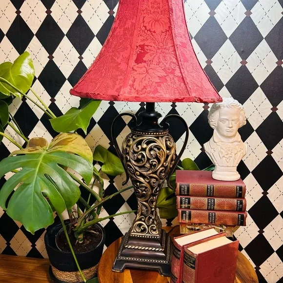 Luxury Vintage Black & Gold Table Lamp with Deep Burgundy‎ Shade Baroque Moody