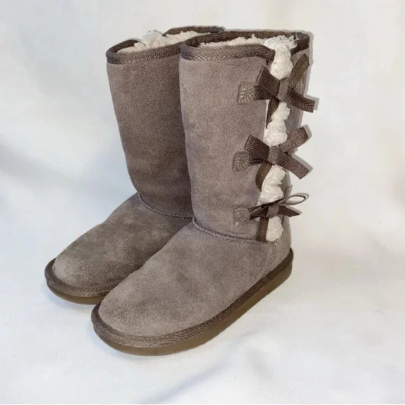 Koolaburra Womens Victoria Tall Chestnut  Fashion Boots Size 2 By UGG