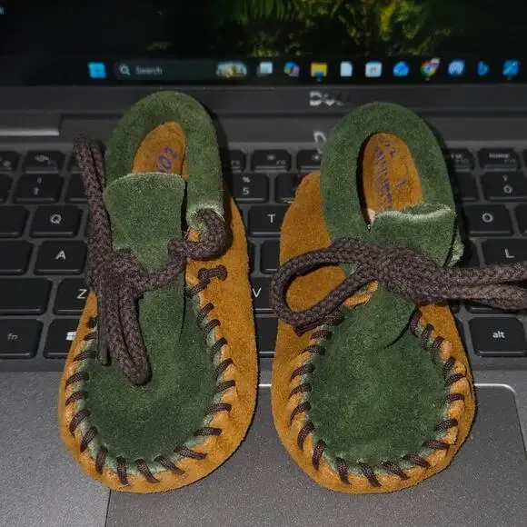 Minnetonka Baby Moccasins Green & Brown Suede Leather- Size 1