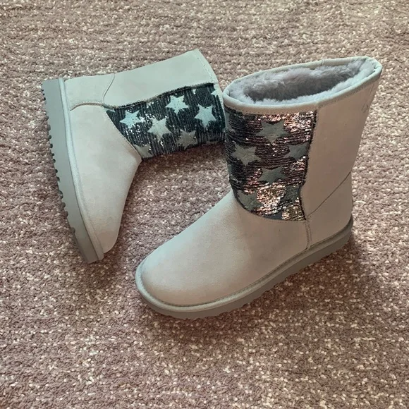 UGG Australia Grey Classic Short Sequins Stars Boots/Booties