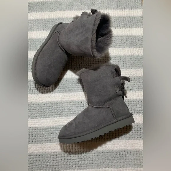 UGG BAILEY TWINFACE CORDUROY BOW BOOT