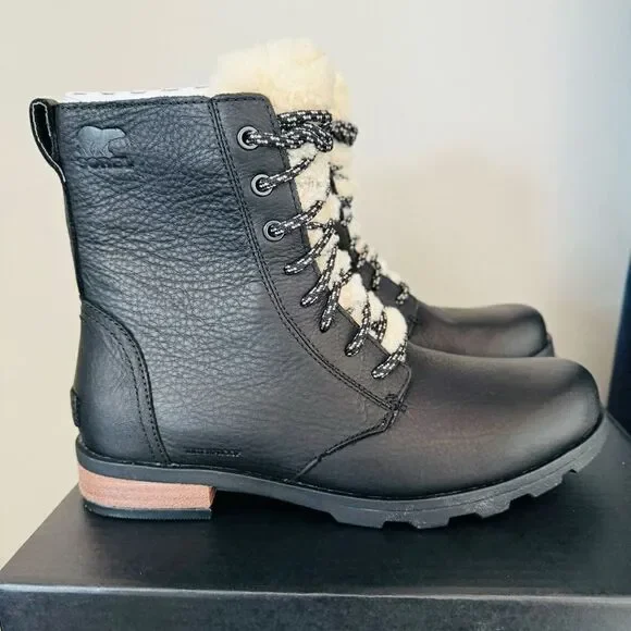 SOREL Emelie Genuine‎ Shearling Lamb Fur Short Lace-Up Boot, Black, NWT