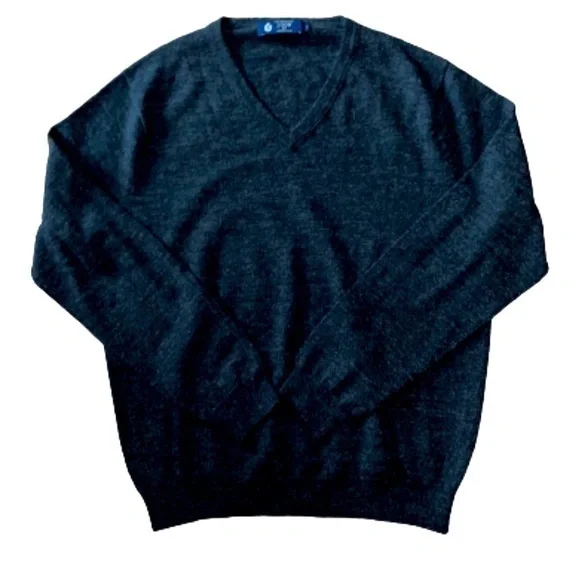 J. Crew charcoal gray 100% merino wool v-neck sweater size L