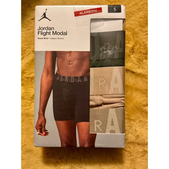 NWT Jordan Flight Modal 3 Pack‎ Boxer Briefs Men's Size Small Hemp & Black Color