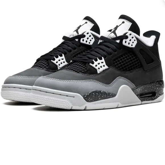 NWOT Men's Air Jordan 4 