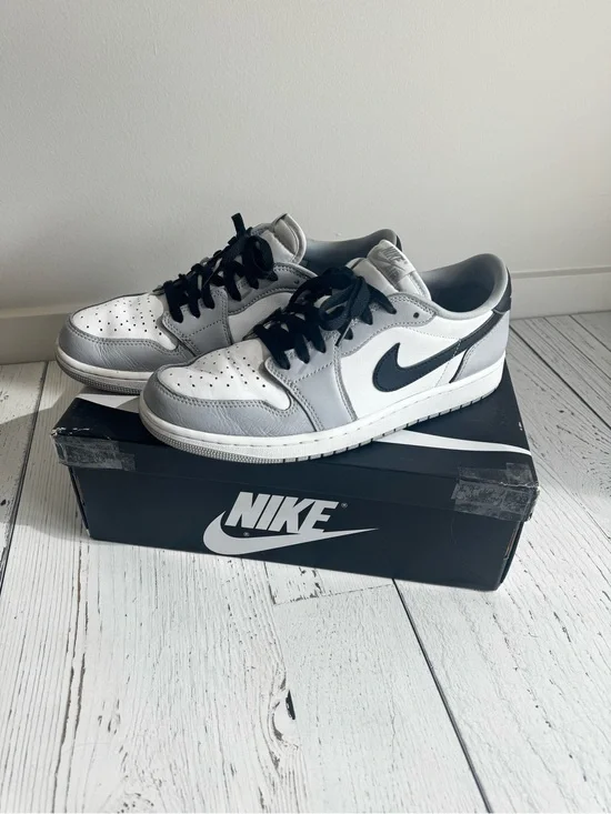 Air Jordan 1 Low OG - Wolf Grey and White
