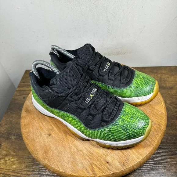 Air Jordan 11 Low Snakeskin Green Black Men's Size 9.5 Shoes 528895-033