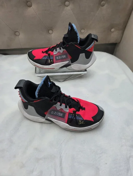 Jordan Why Not‎ Zer0.2 Infrared Red Basketball Shoes Men's Size 8.5