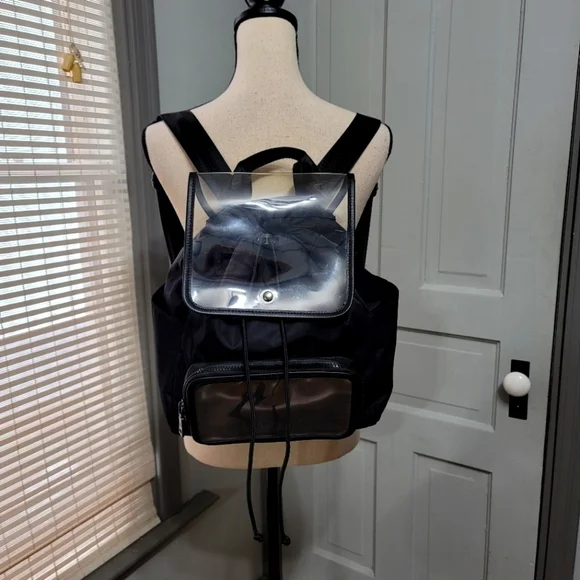 ✨ ZARA Trafaluc Medium Black Vinyl Technical Fabric Backpack