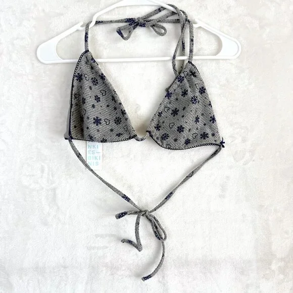 FRANKIES BIKINIS Tia Waffle Thermal Triangle Bikini Top L Gray Apres Ski NEW