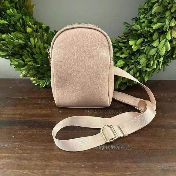 Altar’d State Madison‎ West Crossbody Sling Bag