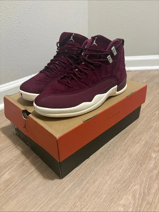 AIR JORDAN 12 RETRO 9.5