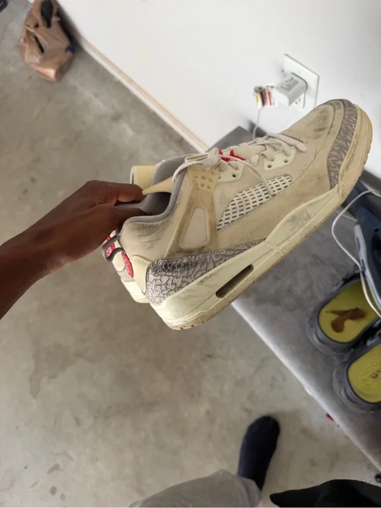 Jordan Vintage Cream Sneaker with Elephant Print and Red Accents