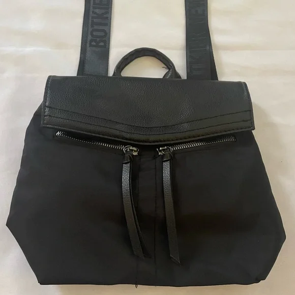 Botkier New York Trigger Mini Black Backpack‎ w/Zippered Pockets, Approx. 11”x9”