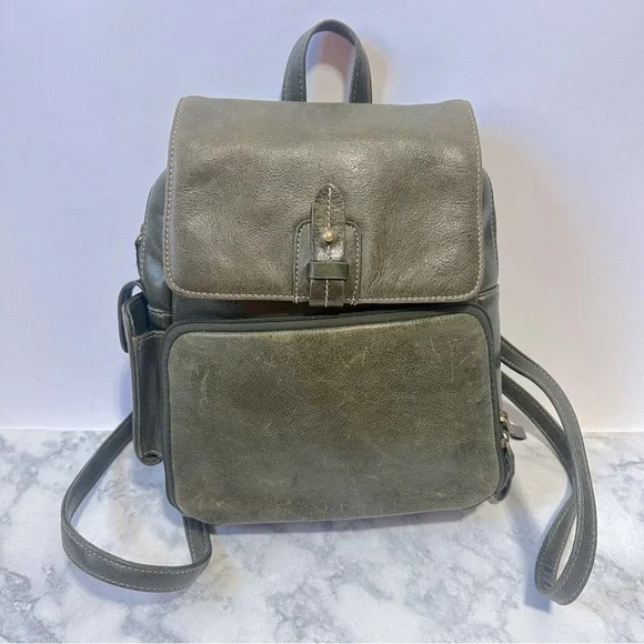 aurielle olive green leather backpack vintage 80’s 90’s distressed bag