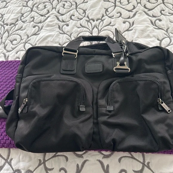 Tumi duffle bag