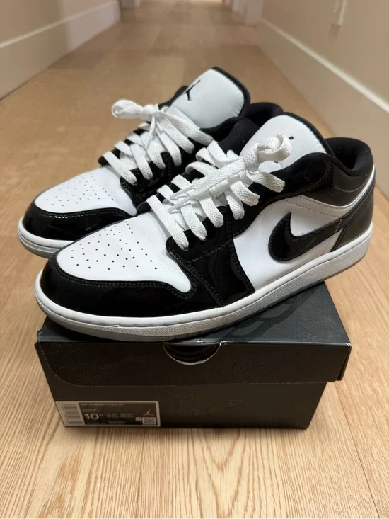 Nike Men’s Jordan 1 Low SE Concord Size 10.5
