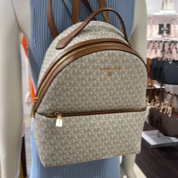 Michael Kors Womens Valerie Medium Logo Backpack 30F2G9VB2B-149 (Vanilla) NWT