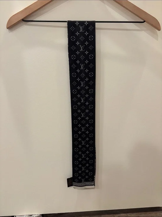 Louis Vuitton Reversible Black Monogram Silk Scarf