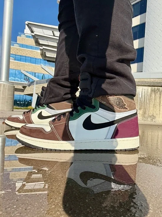 Jordan Air Jordan 1 High OG 'Hand Crafted'