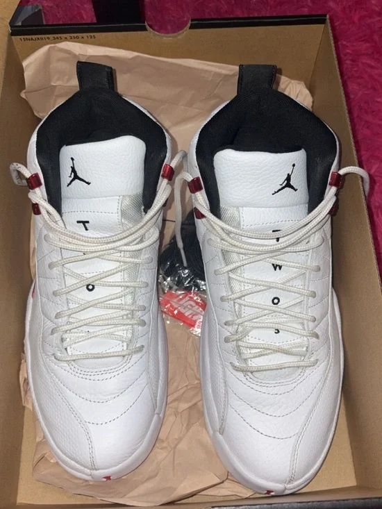 Jordan 12’s