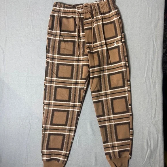 Jordan Essentials Plaid Fleece Pants Brown FV7462-223 Mens Medium NEW