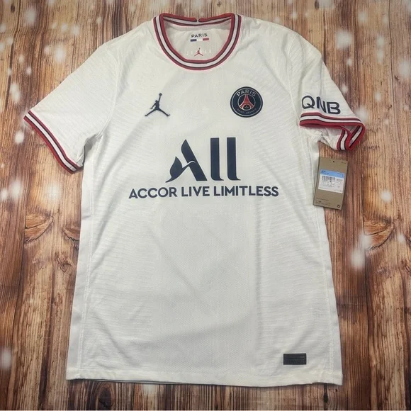 NWT Air Jordan Paris Saint-Germain Player Edition 2021 Season Sports Medium