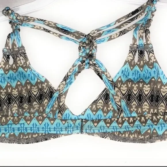 Frankie's Bikinis Braided‎ Bikini Top