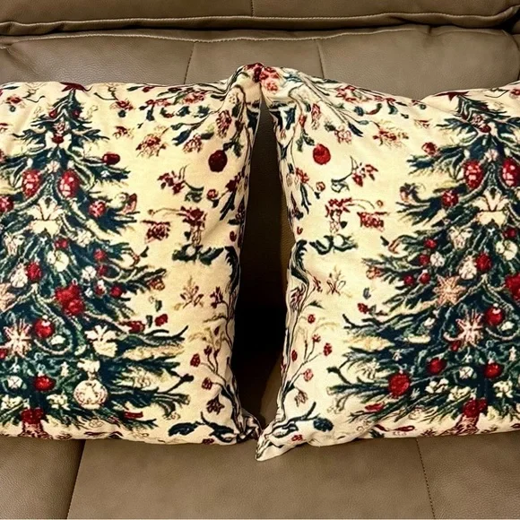 2/Festive Holiday Tree Throw Pillows