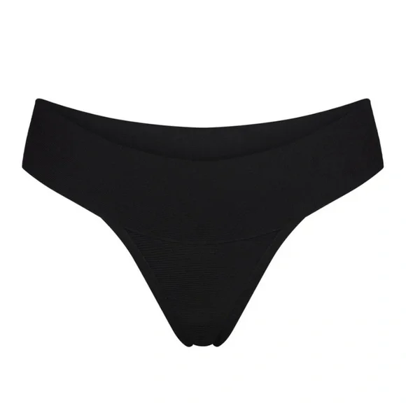 SKIMS NWT Black Cheeky Bikini Bottom Seamless Swim Size M
