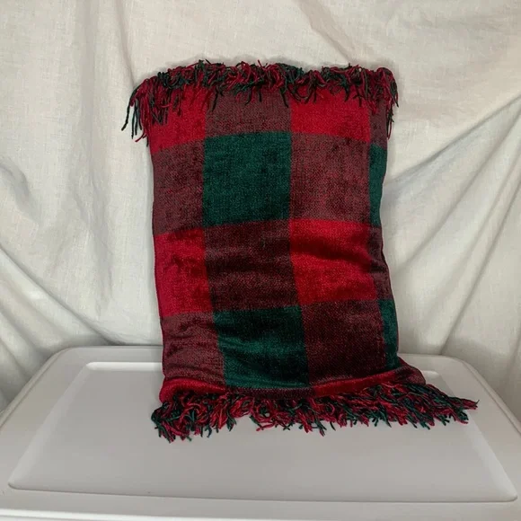 Christmas fringed pillow 18x12 very soft