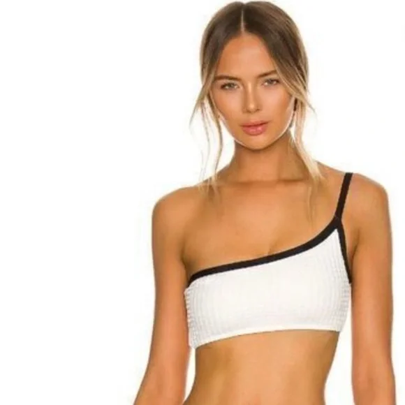 NEW L*SPACE Axel Swimsuit Bikini Top Black Ivory Women's Size Medium