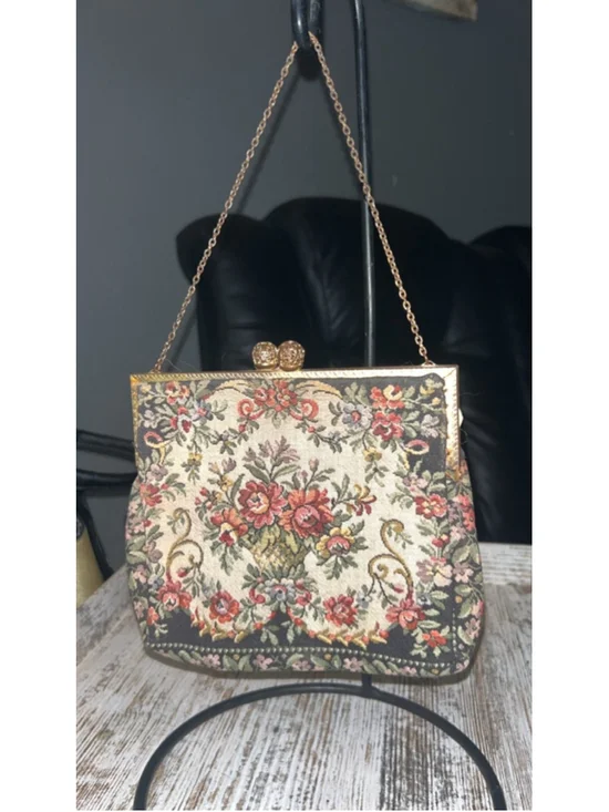 Women's Vintage Floral Tapestry Clutch One Size Black Multicolor