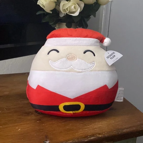 NWT Adorable Christmas Holiday Santa 🎅🏻 Smushie Pillow w/ Hat & Belt