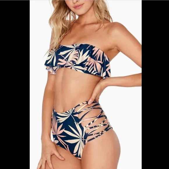 L*SPACE PALMS LYNN RUFFLE BANDEAU TUBE TOP TRIPP BOTTOM SWIMWEAR 2PC. SET