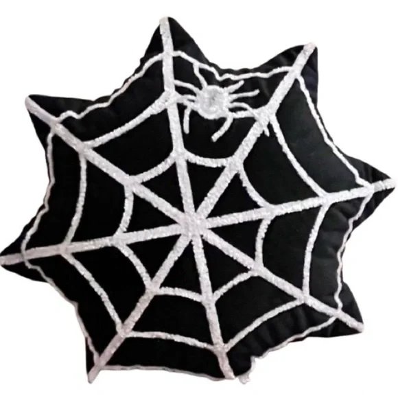 🆕 - Halloween Spider Web Accent Pillow. NWT