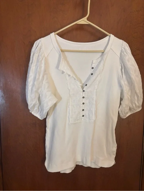 Anthropologie Pilcro Ivory Puff Sleeve Top Size M