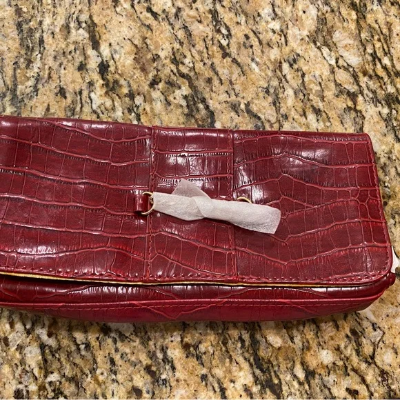 Elegant Red Crocodile-Embossed Clutch