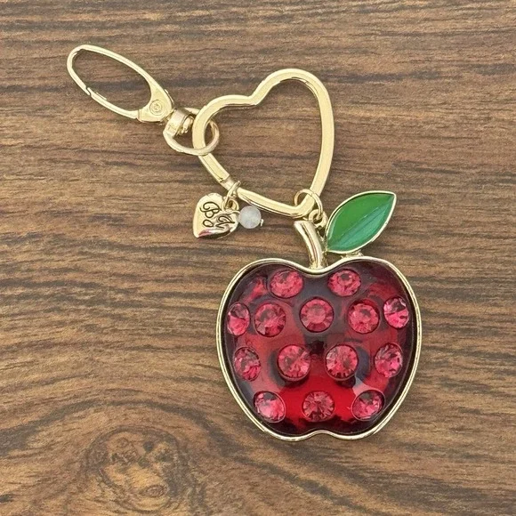 NEW Betsey Johnson Apple Bag Charm Clip Jewelry Keychain Gift Handbag Teach‎ Red
