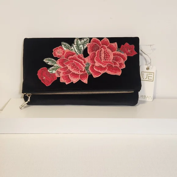 NWT Urban Expressions Tallulah Clutch Floral‎ Black Velvet Boho Cottage Core